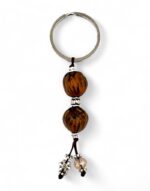 χειροποίητο μπρελόκ με αρωματικές χάντρες μοσχοκάρυδο καφέ handmade nutmeg bead aromatic keychain